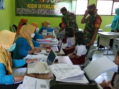 Vaksinasi Covid-19 usia 6-11 tahun di SDN Pandan